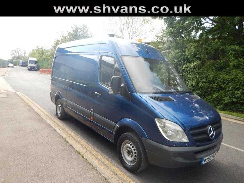 Mercedes-Benz Sprinter 2011