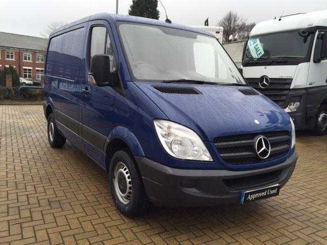 Mercedes-Benz Sprinter 2012