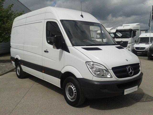 Mercedes-Benz Sprinter 2012