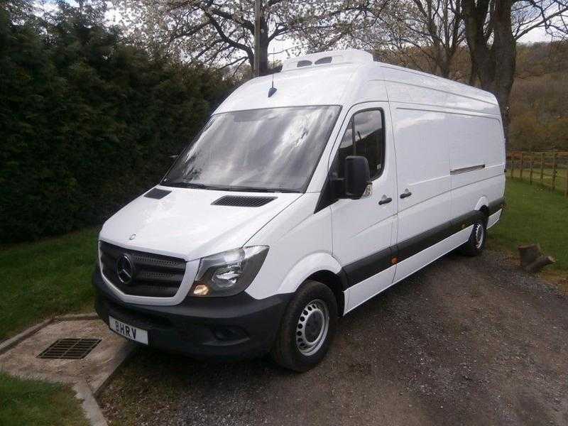 Mercedes-Benz Sprinter 2013