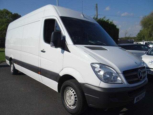 Mercedes-Benz Sprinter 2013