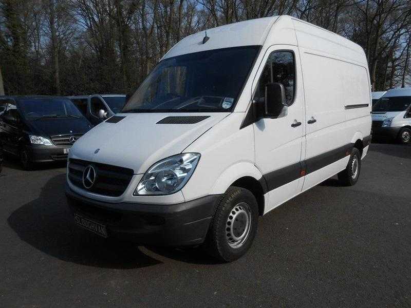 Mercedes-Benz Sprinter 2013