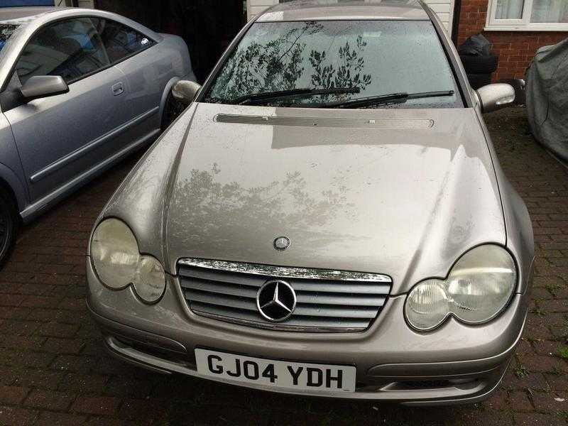 Mercedes C230 1.8 petrol coupe 2004