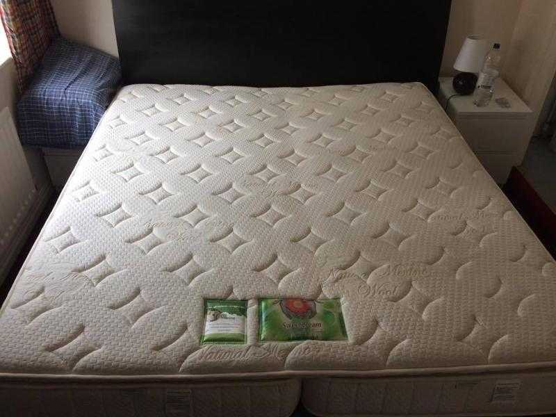 Merino wool Breathable Super King size mattress (original price 600)