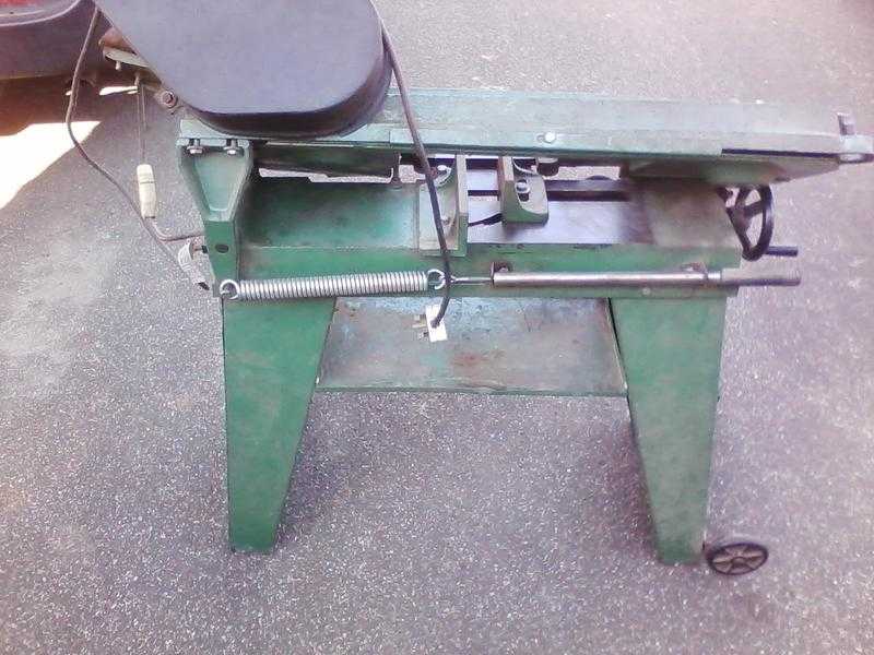 METAL BANDSAW