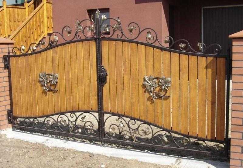 Metal Fences and Gates