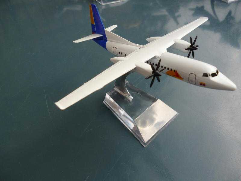 Metal model airliners.