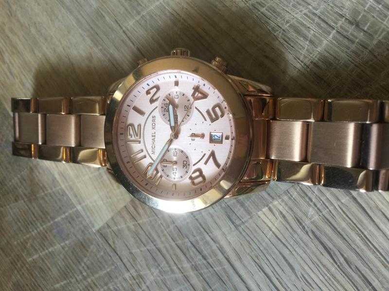 Michael Kors rose gold watch