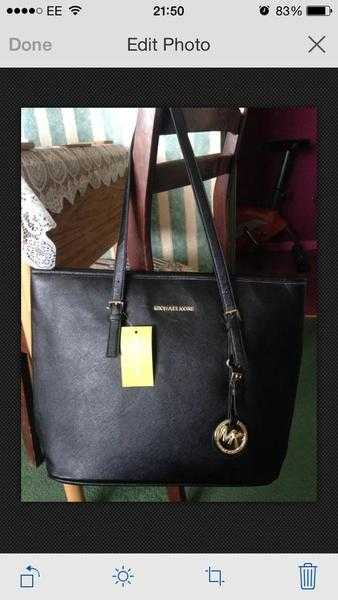 Michael Kors Style Large Jet Set bag