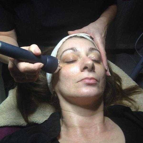 Microdermabrasion ,micro current face lift therapy