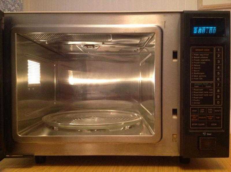 Microwave Oven