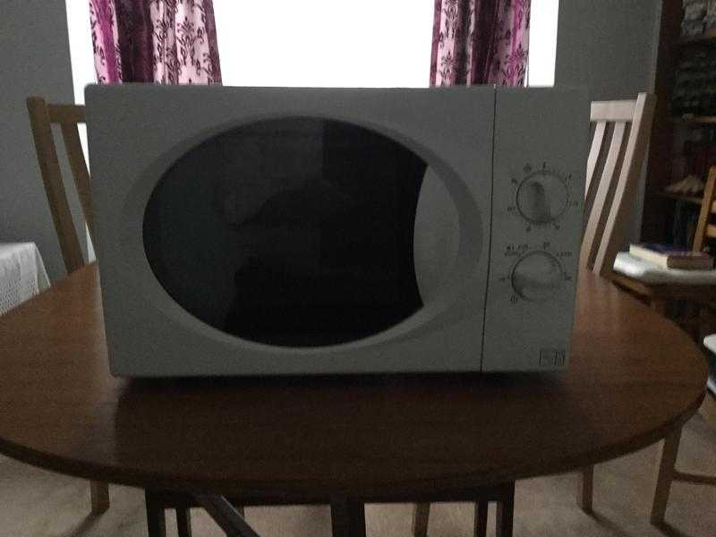 Microwave oven