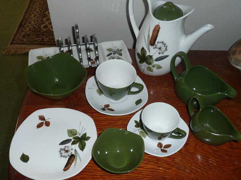 MIDWINTER RIVERSIDE DESIGN breakfast set