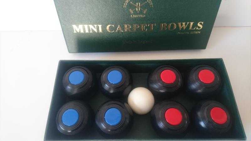 Mini Carpet Bowls By Townsend Croquet Limited.Complete Unused Indoor Game For Children And Adults