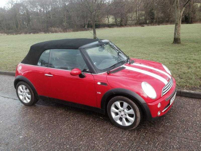 Mini Convertible 2004 chilli red