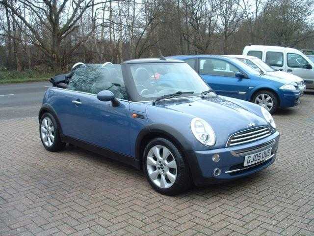 Mini Convertible 2005