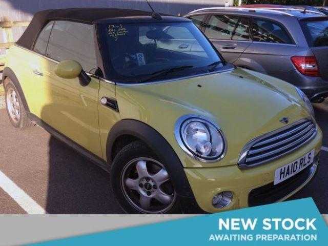 Mini Convertible 2010