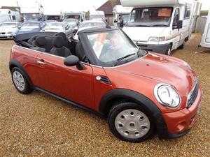 Mini Convertible 2012