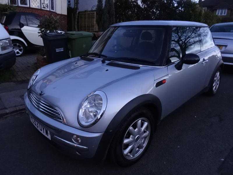 Mini  COOPER Hatch 2003 -53 registered with FULL SERVICE HISTORY