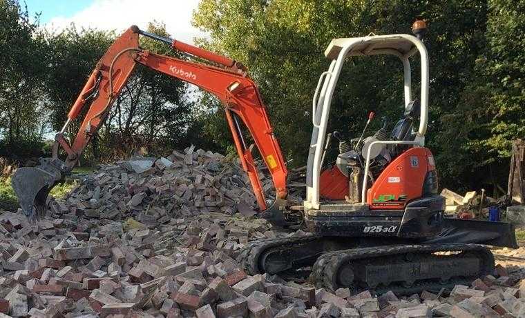 Mini Digger Hire Services Barnsley