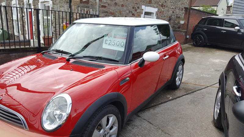 Mini Hatch 2003