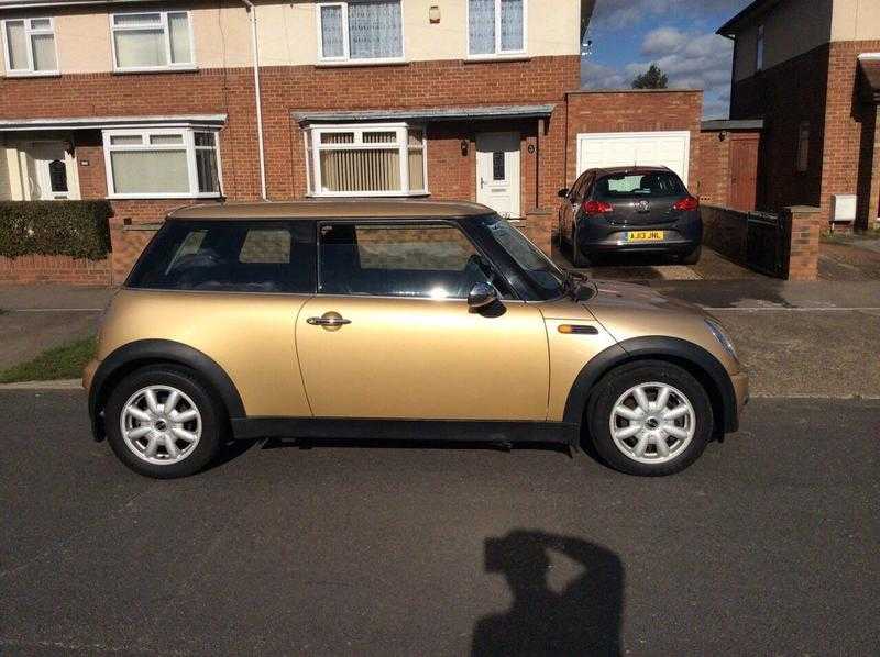 Mini Hatch 2003