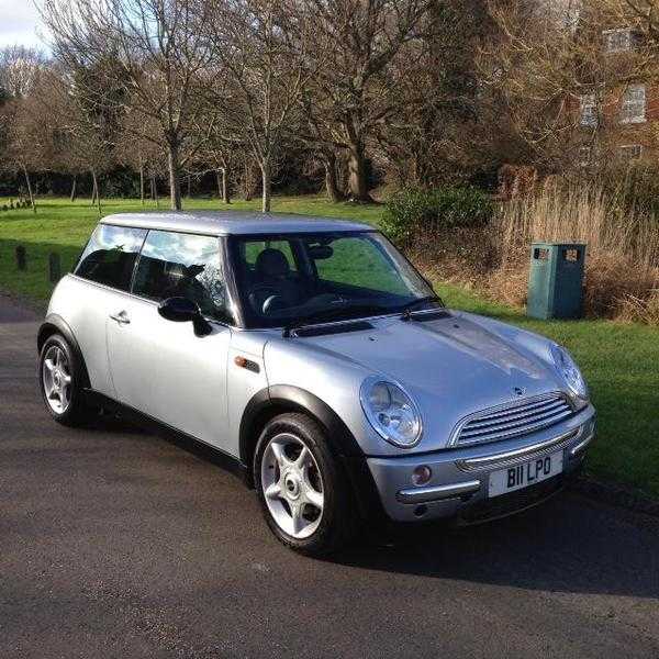 Mini Hatch 2004