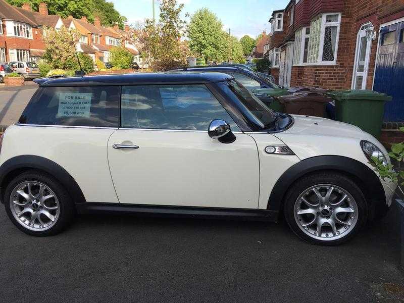 Mini Hatch 2007