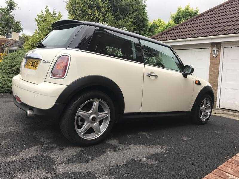 Mini Hatch 2007