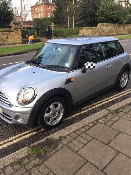 Mini Hatch 2009