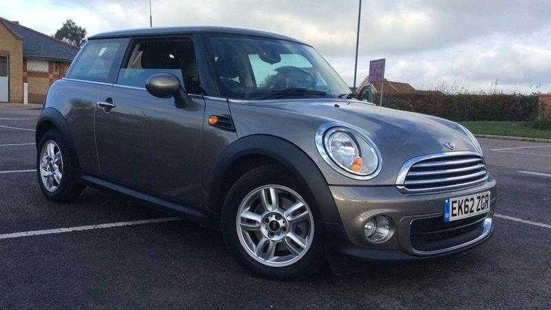 Mini Hatch Cooper 2012