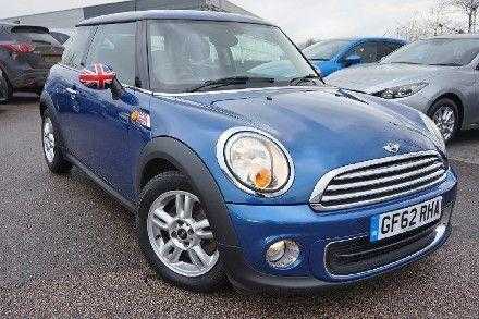 Mini Hatch Cooper 2012