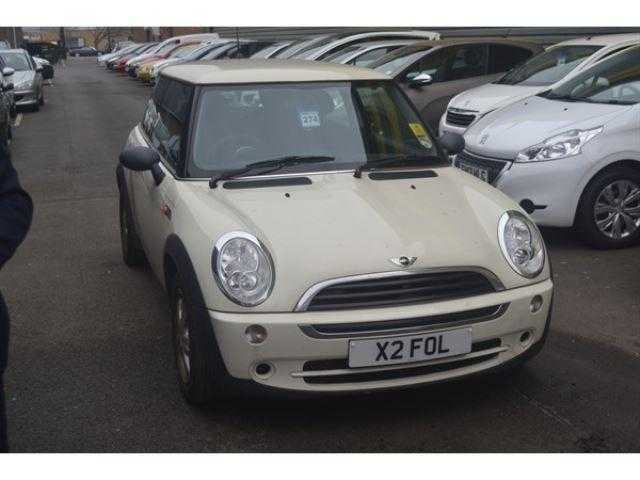 Mini Hatch One 2004