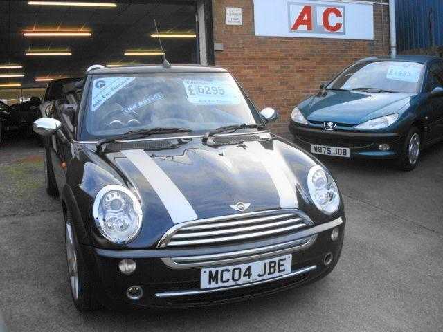 Mini Hatch One 2004