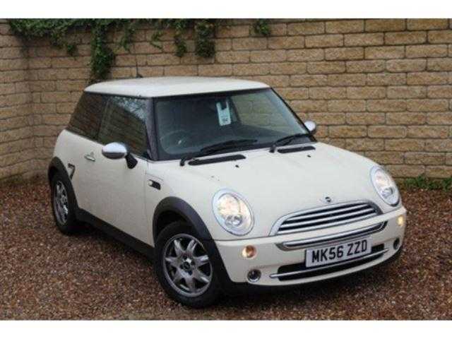 Mini Hatch One 2006