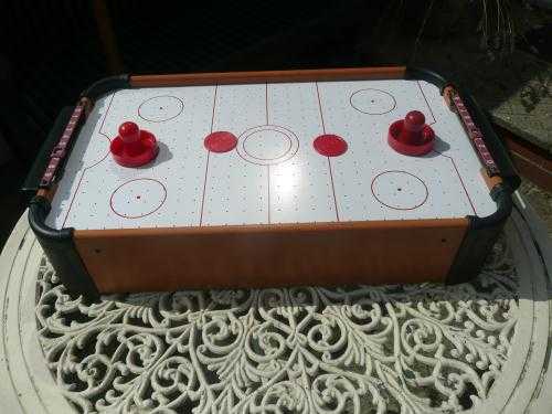 mini tabletop air hockey game