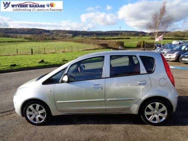 Mitsubishi Colt 2005