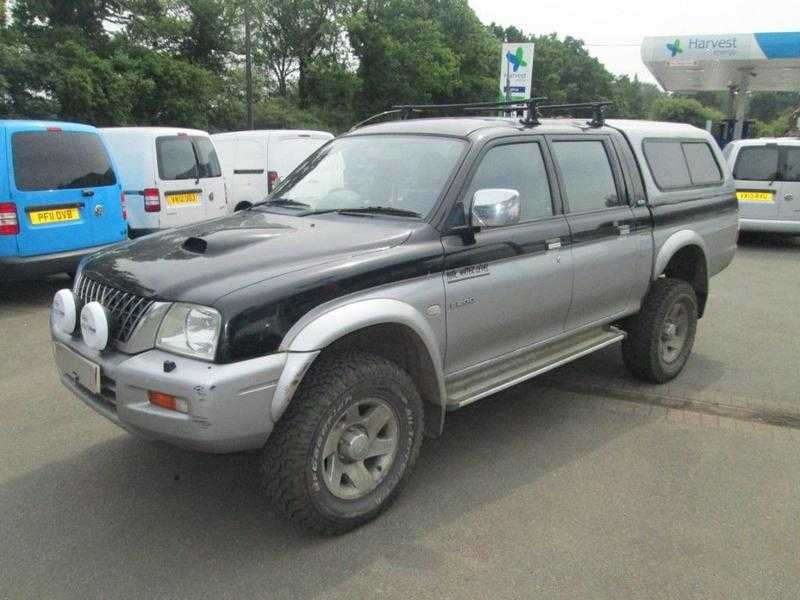 Mitsubishi L200 2003