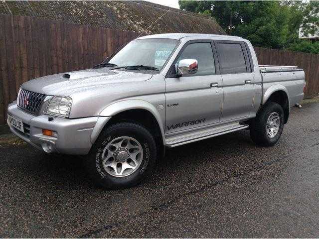 Mitsubishi L200 2003