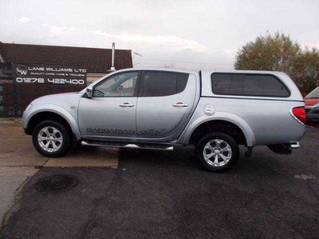 Mitsubishi L200 2011