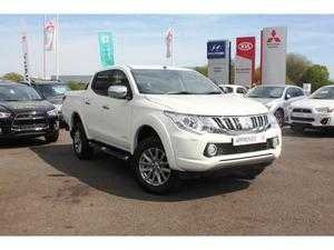 Mitsubishi L200 2015