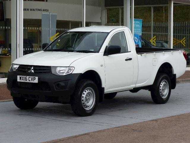 Mitsubishi L200 2016