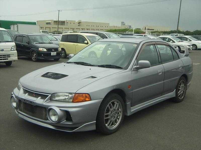 Mitsubishi Lancer GSR Evo 4 Year 1996