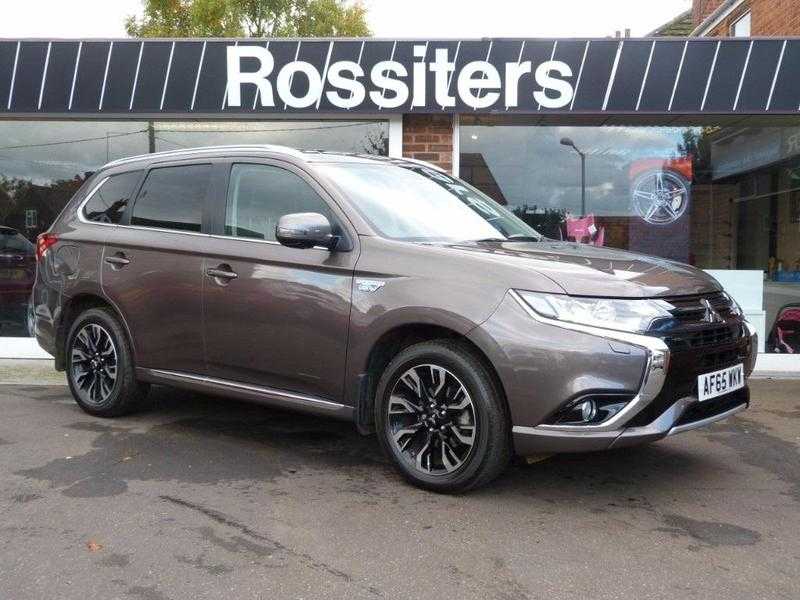 Mitsubishi Outlander 2015