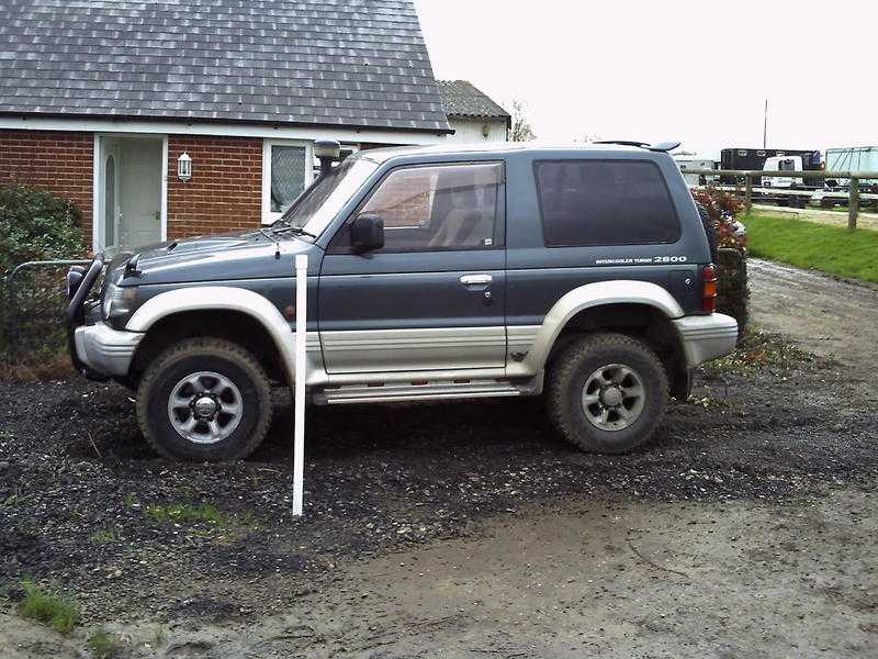 Mitsubishi Pajero 1994