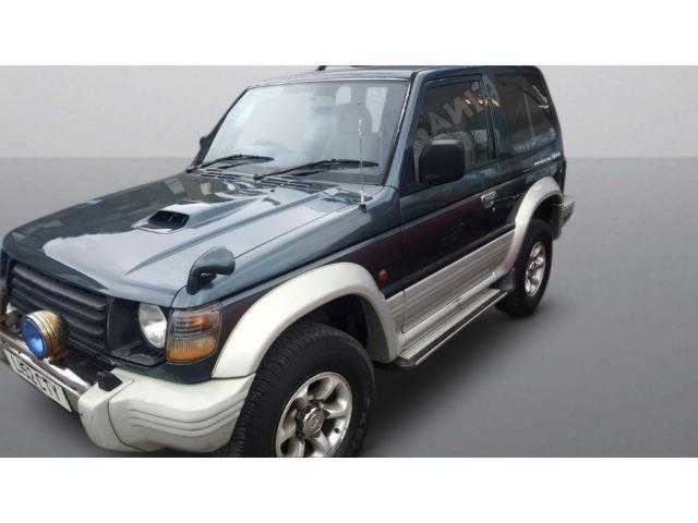 Mitsubishi Pajero 1998