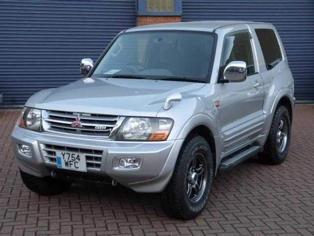 Mitsubishi Pajero 2001