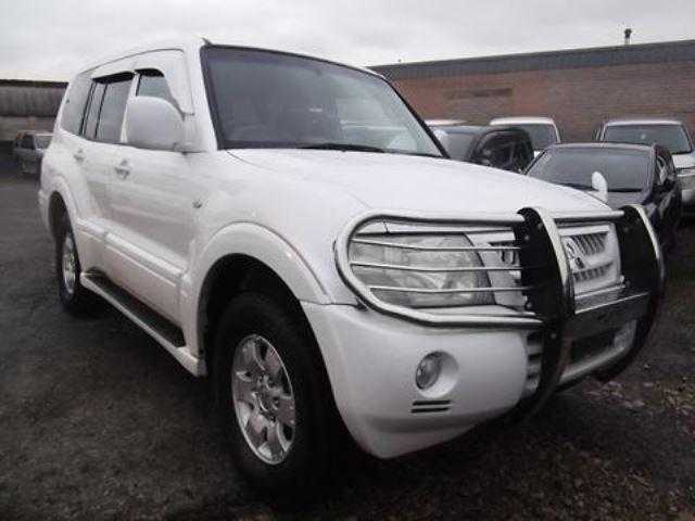 Mitsubishi Pajero 2003