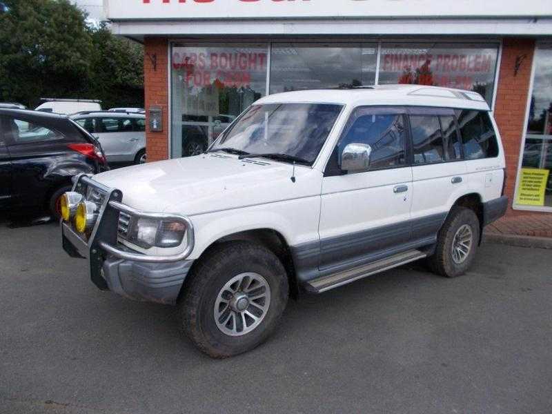 Mitsubishi Pajero 2004