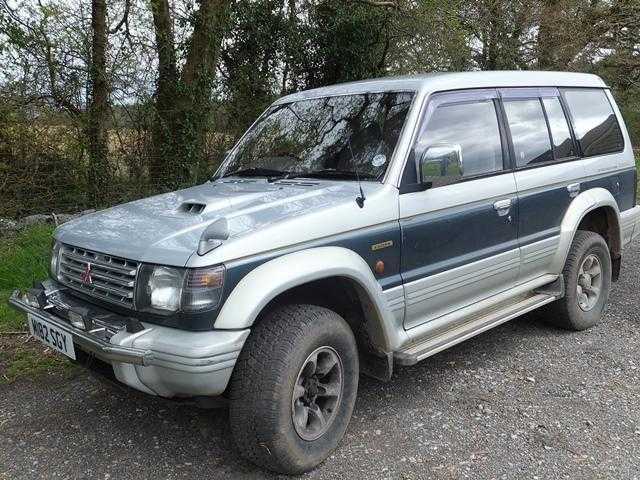 Mitsubishi Pajero  Exceed M Reg